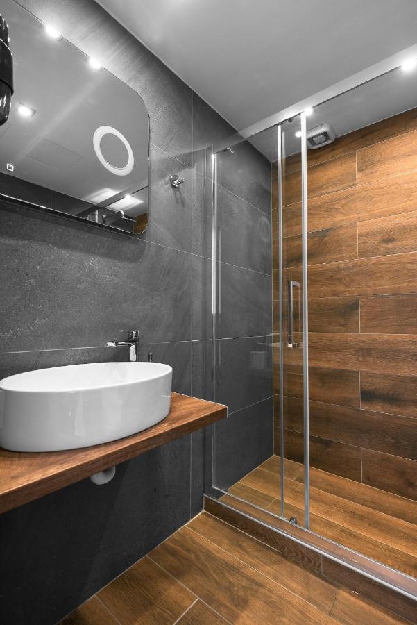 Ultima Suites, Nilie Hospitality Mgmt เทสซาโลนิกิ ภายนอก รูปภาพ